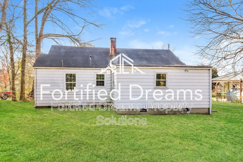 Building Photo - 3614 Yale Ave