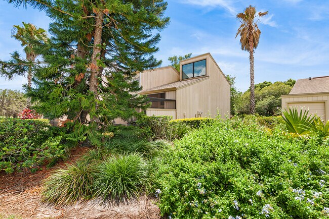 Building Photo - 56 Aspen Dr