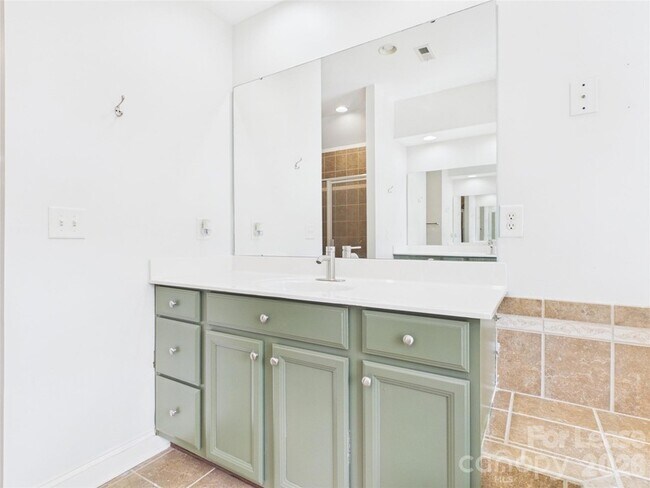 Building Photo - 1116 Crooked River Drive