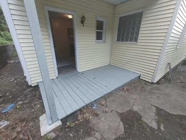 Building Photo - 5515 2nd Ave