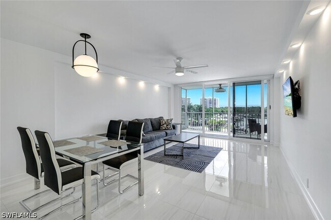 Building Photo - 5 Bluebill Ave