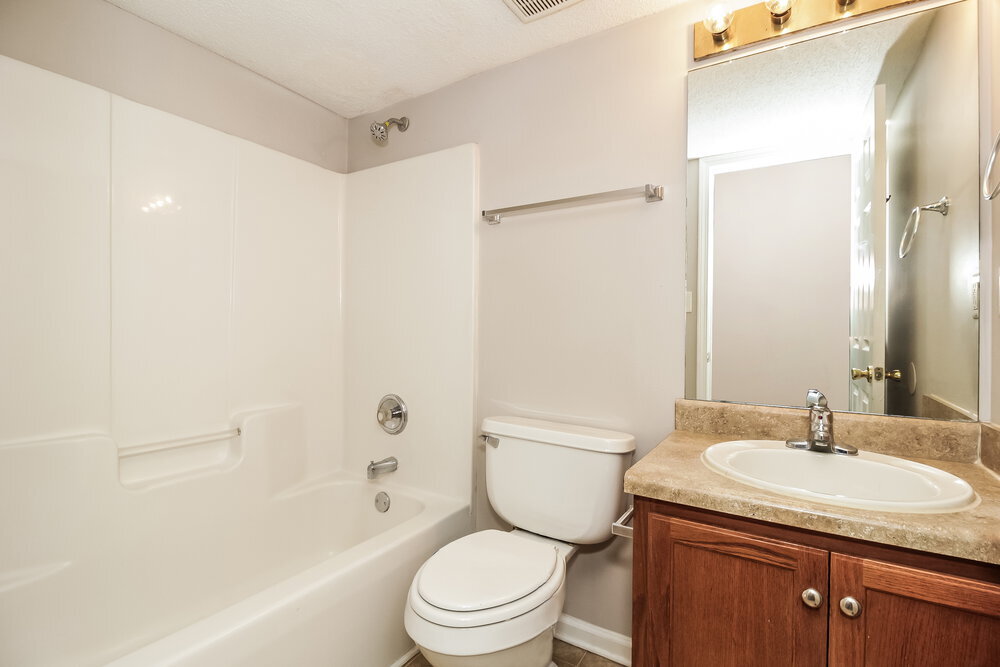 Building Photo - 28 Fernwick Ct