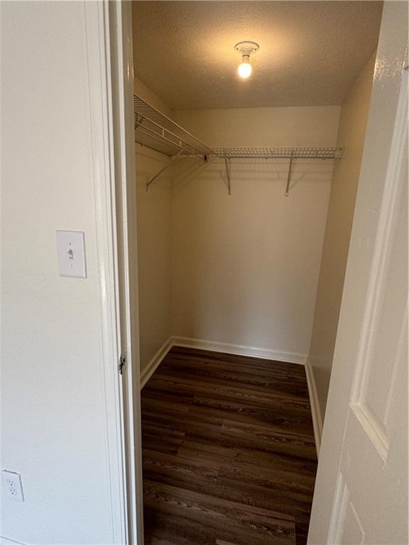 Building Photo - 728 Hanover Ln SE