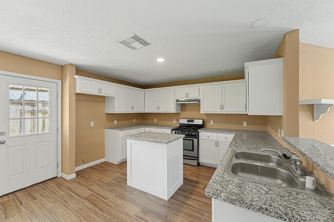 Building Photo - 6326 Nullarbor Ct