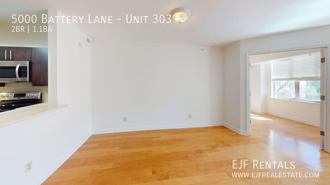 Building Photo - 5000 Battery Ln