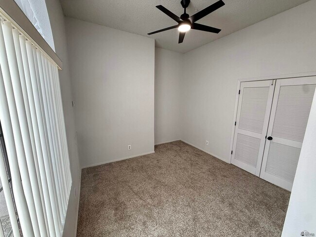 Building Photo - 10236 S Del Rico