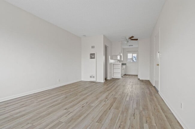 Building Photo - 6211 10th Ave