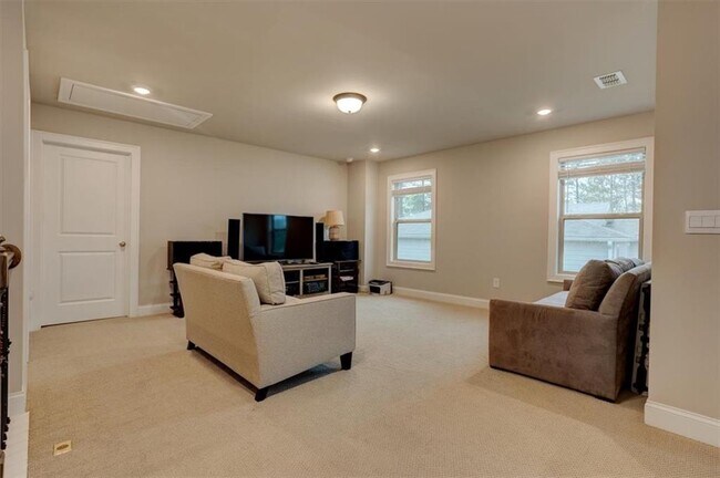Building Photo - 4167 Bethany Manor Dr