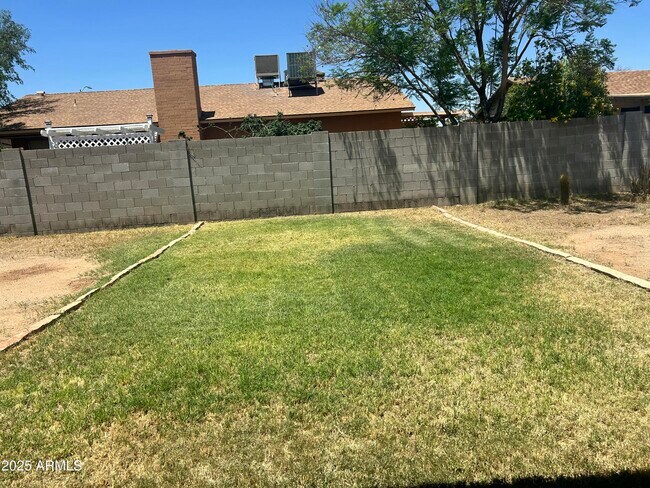 Building Photo - 3534 W Villa Rita Dr