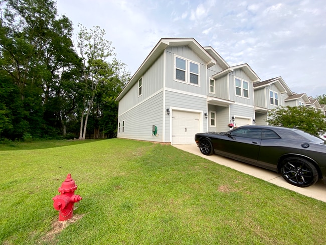 Side View - 25806 Pollard Rd