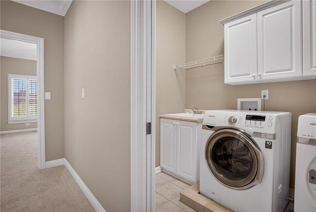 Building Photo - 402 Georgetowne Ct