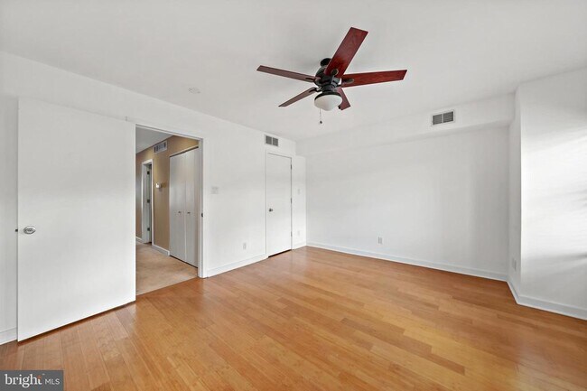 Building Photo - 4041 Cresson St