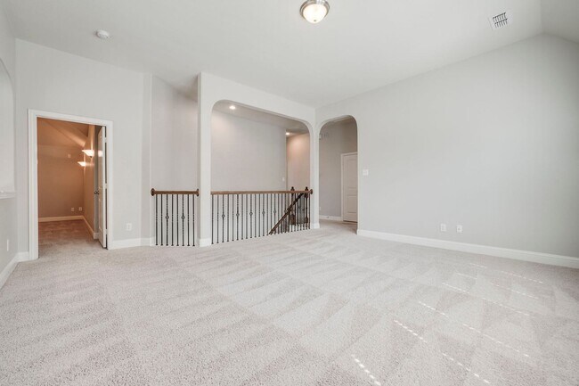 Building Photo - Welcome to this beautiful 4-bedroom, 3.5-b...