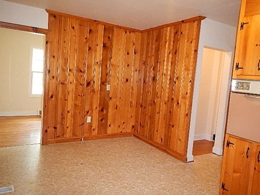 Building Photo - 2804 Winstead Rd