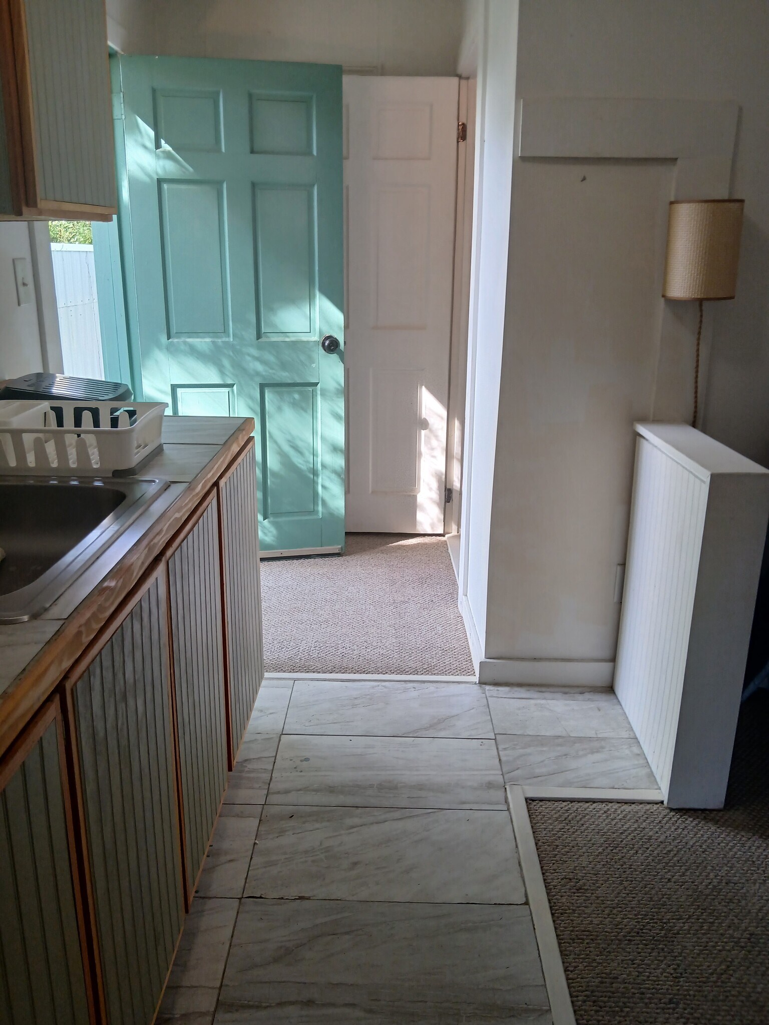 Building Photo - 1208 Alba St