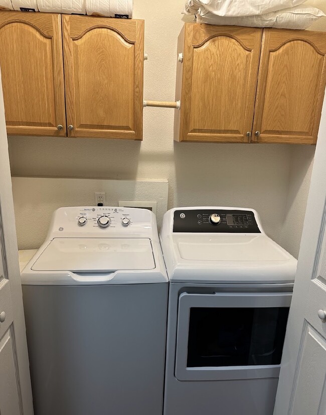 Building Photo - 8554 W 48th Pl