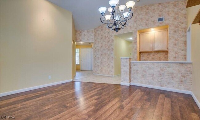Building Photo - 8164 Sedona Sunset Dr