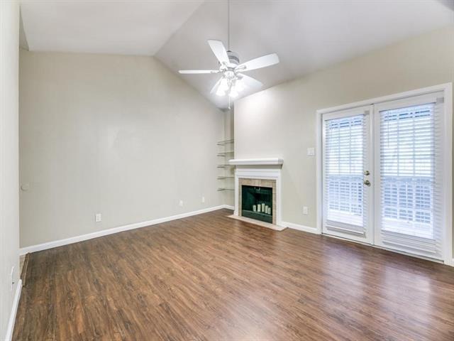 Building Photo - 8601 Park Ln