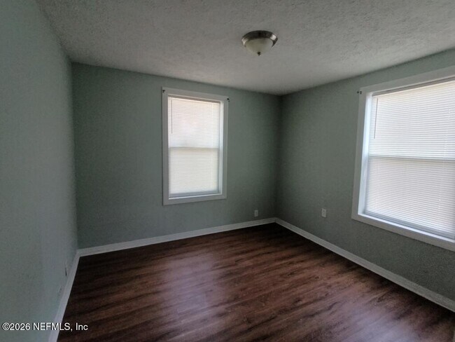 Building Photo - 2542 Wilcox Ct
