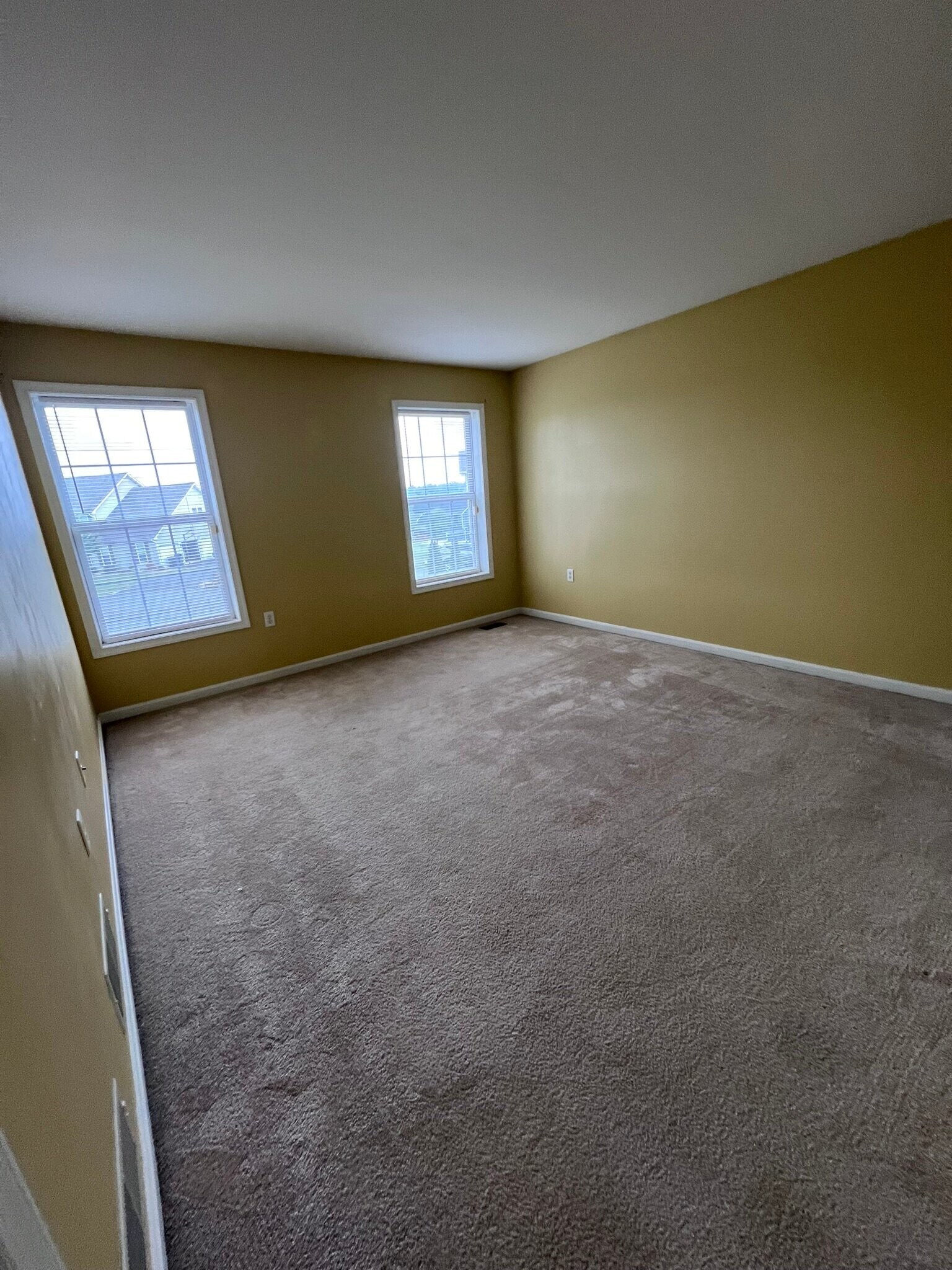 Building Photo - 254 McNeill Dr