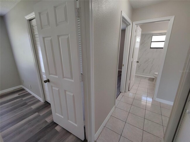 Building Photo - 759 Maderia Ct