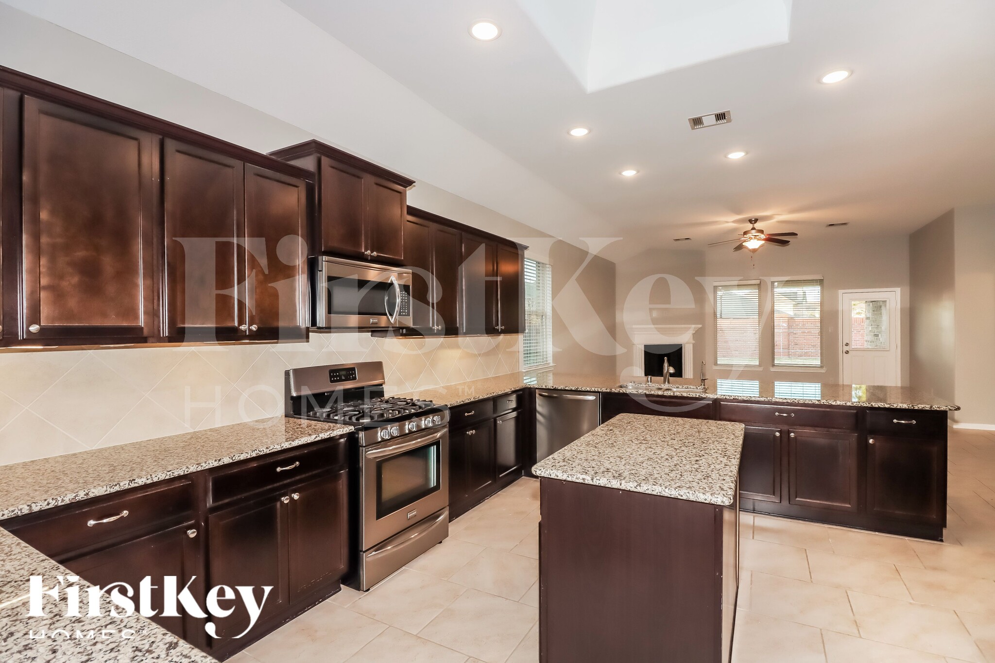 Building Photo - 5518 Glenfield Spring Ln