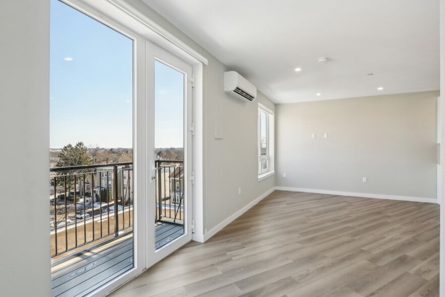 Building Photo - The Frances at Ashmont Flats