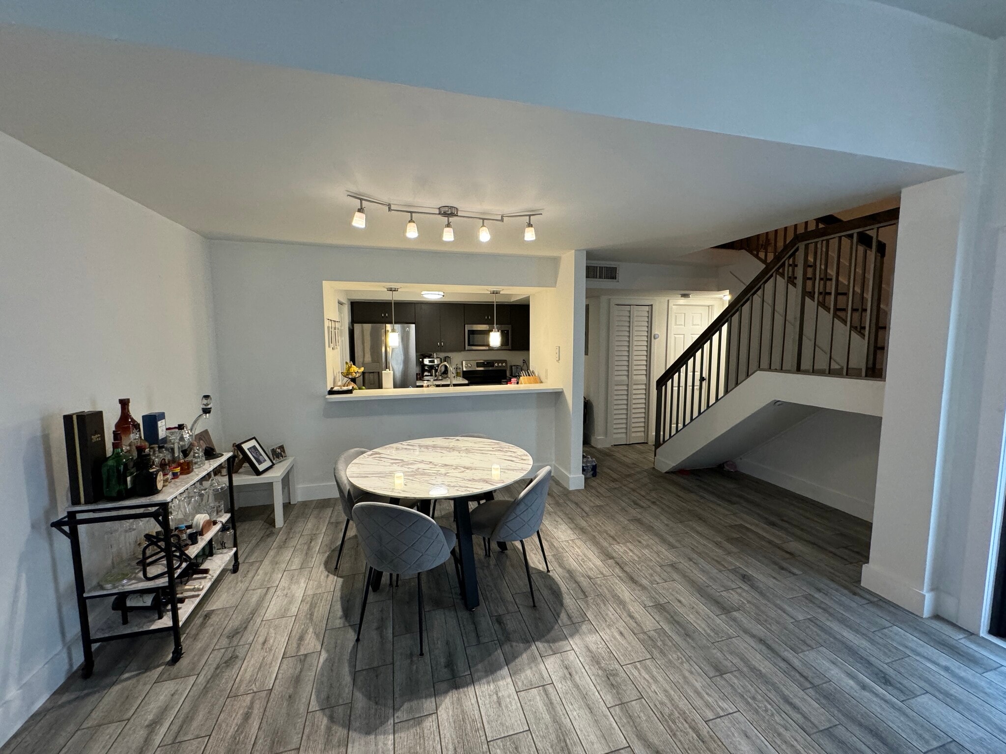 Building Photo - 1250 NW 122nd Ter