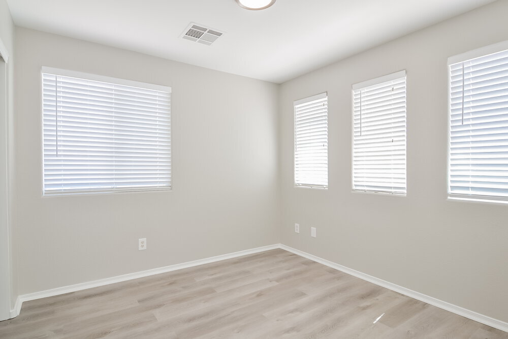 Building Photo - 1006 Grand Cerritos Ave