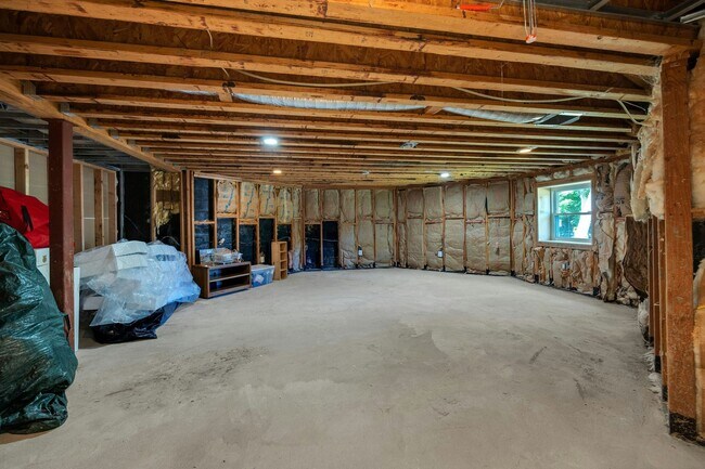 Building Photo - 252 Mabel Pl