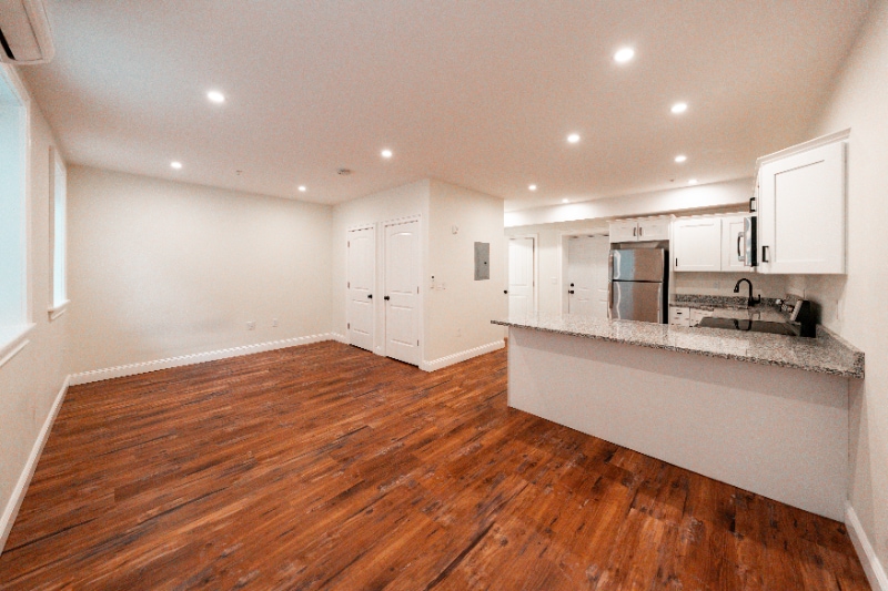 Building Photo - 19 Academy Dr