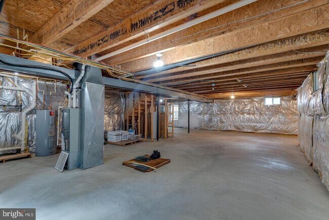Building Photo - 45921 Altman Ct