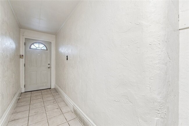 Building Photo - 4106 Garden Way