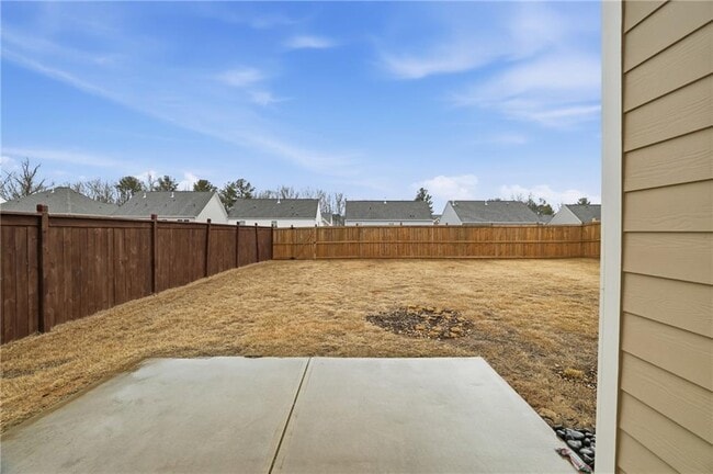 Building Photo - 1543 Maston Rd