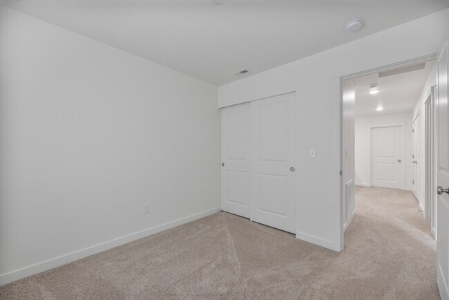 Building Photo - 2711 Niki Lane