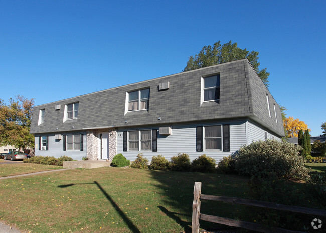 Primary Photo - 241 W Johnson St