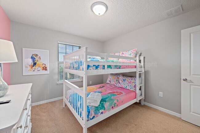 Building Photo - 5552 Misty Oak Cir