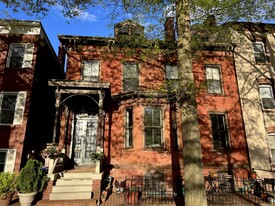Building Photo - 35 S Bridge St