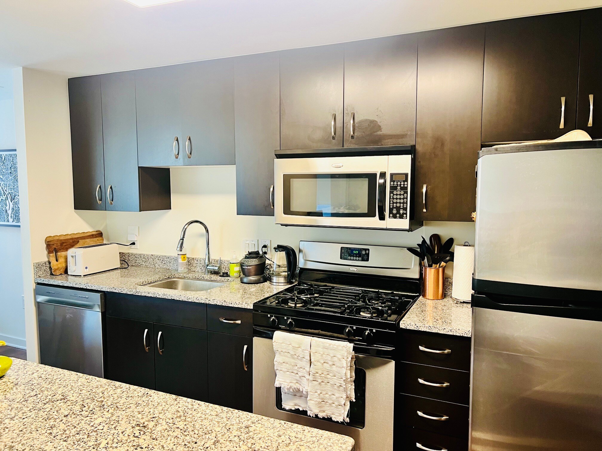 Building Photo - 475 K St NW