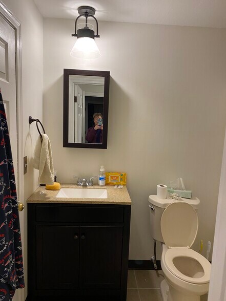 Bathroom - 283 Privilege St