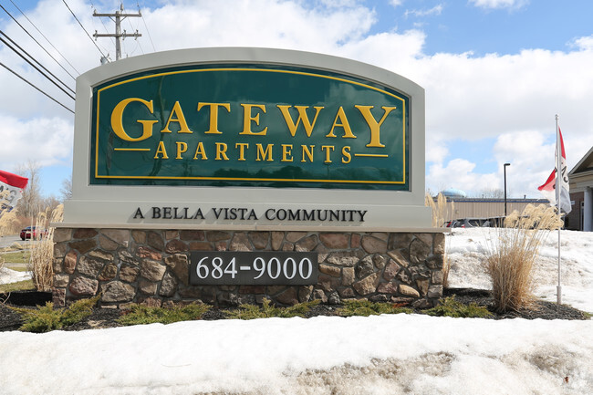 Building Photo - Gateway Apartments II