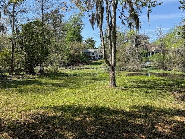 Building Photo - 5252 Rollins Ave