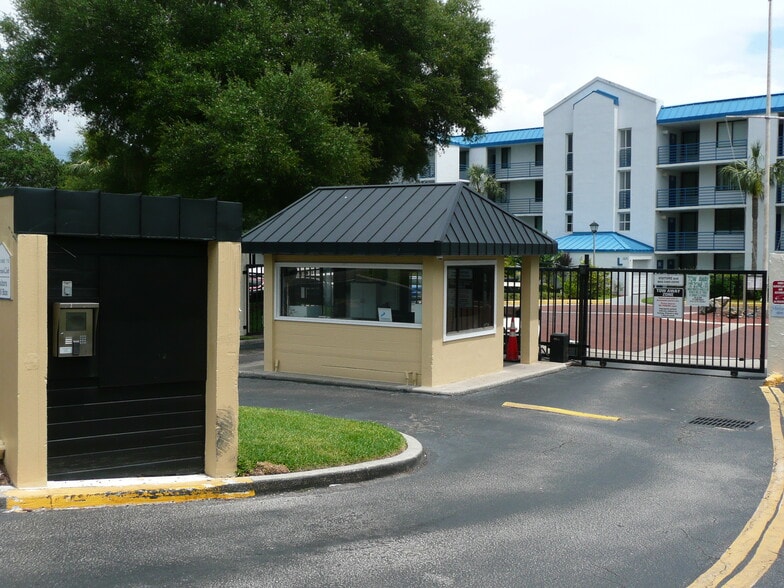 Guard House - 2424 W Tampa Bay Blvd