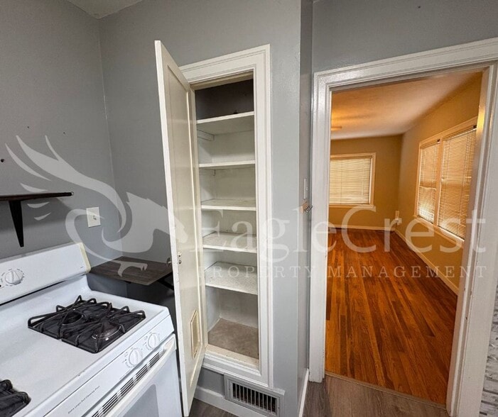 Building Photo - Well-Located 3BR/2BA Single-Family Home with Finished Basement