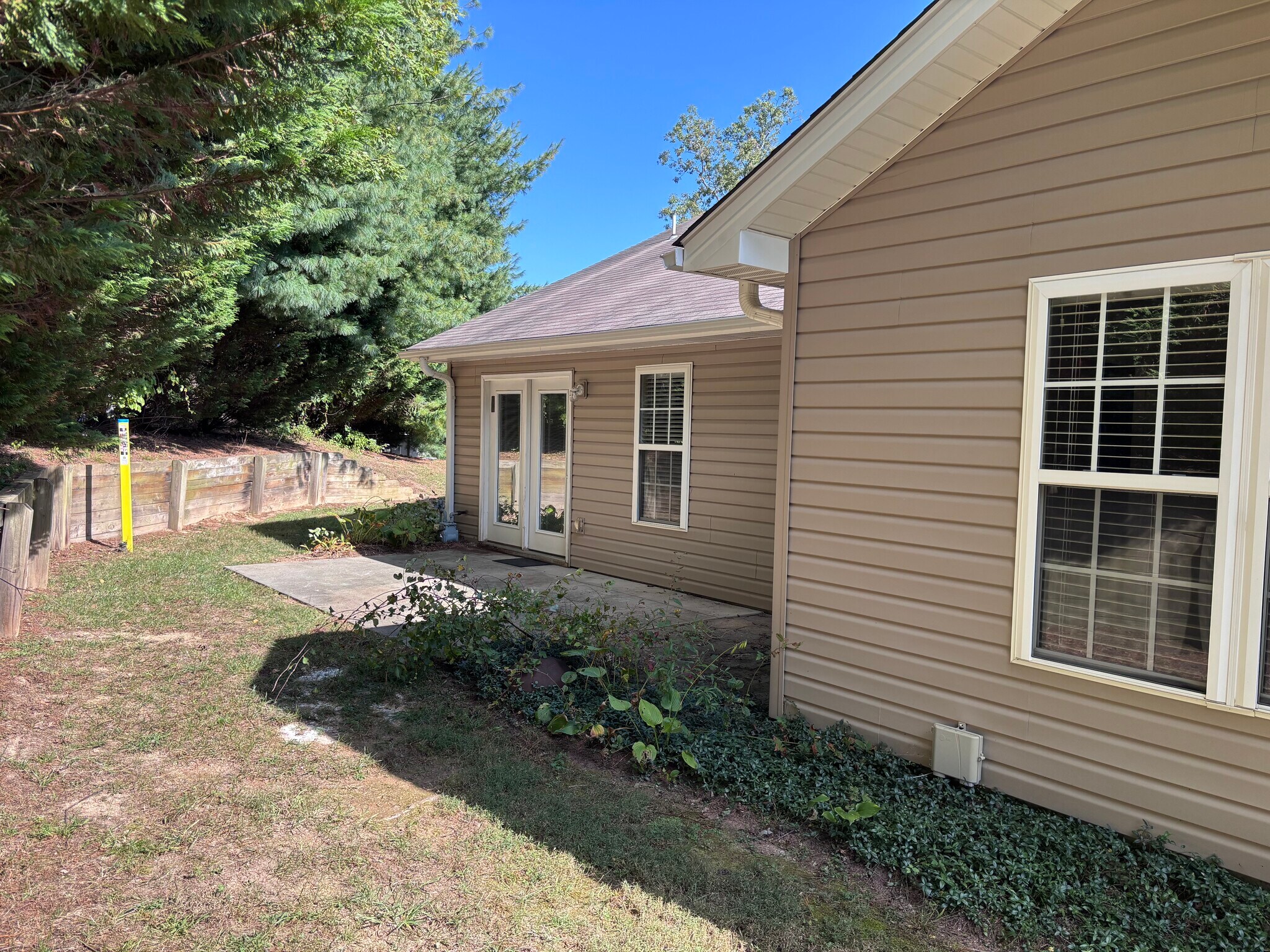 Building Photo - 83 Birkshire Way