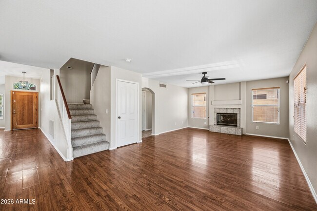 Building Photo - 4512 E Mossman Rd