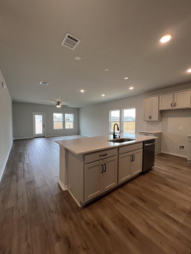 Building Photo - 12647 Auriga