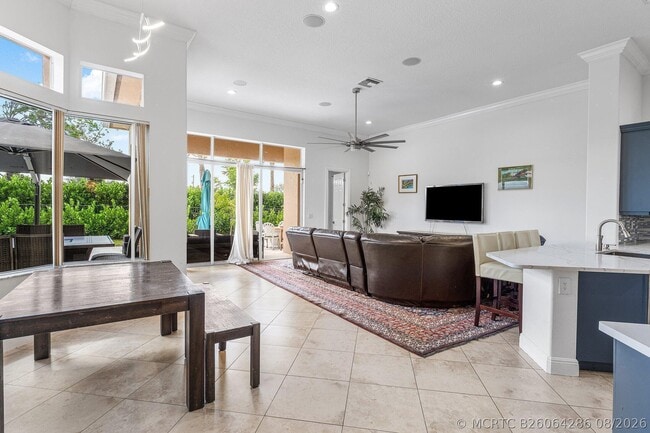 Building Photo - 3381 Lago De Talavera