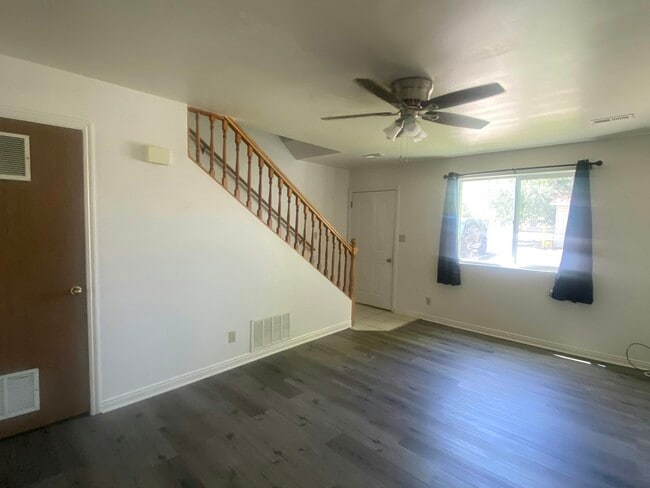 Building Photo - 169 N 300 E