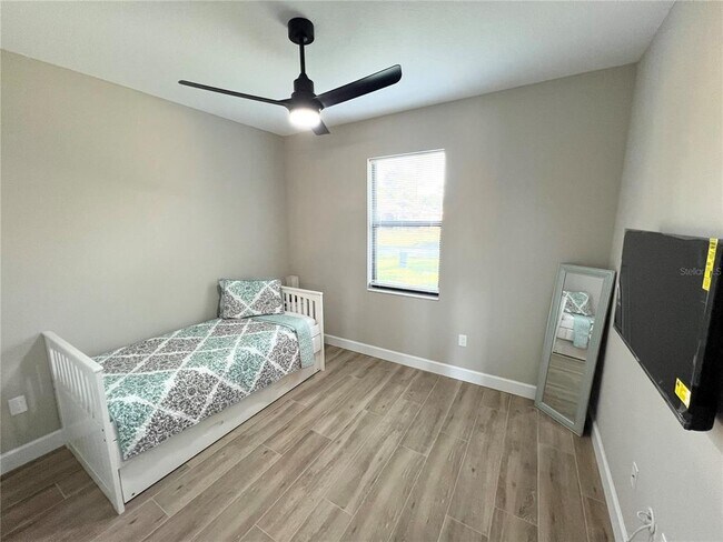 Building Photo - 7433 Battalla Rd